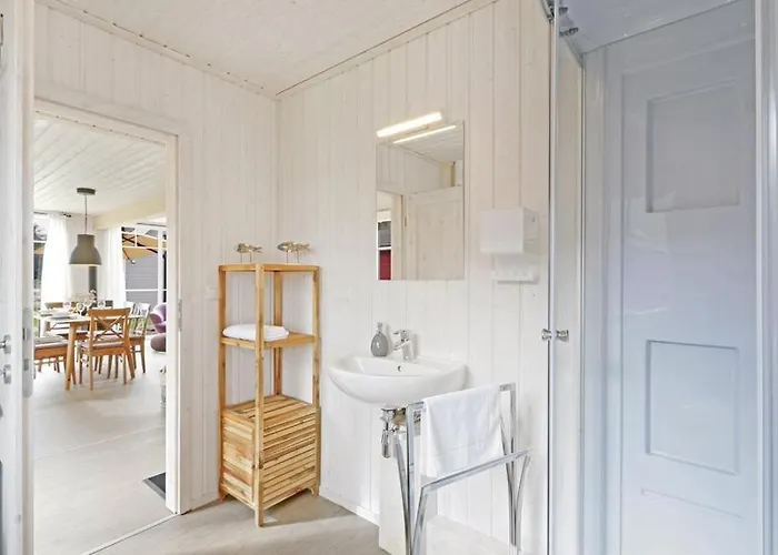 Holiday home Lykkebo